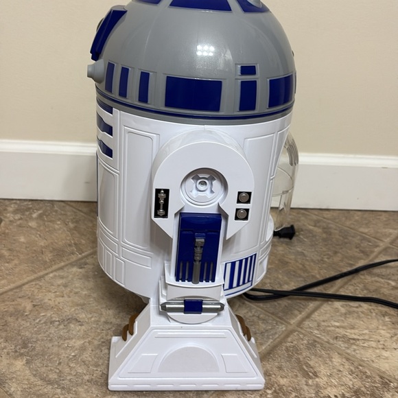 Star Wars R2D2 Popcorn Maker - Picture 7 of 9